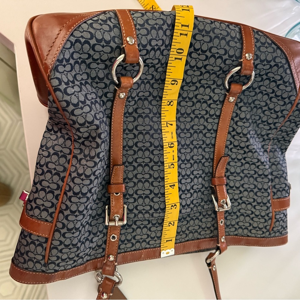 Coach Navy and Tan Shoulder Bag - Picture 11 of 14